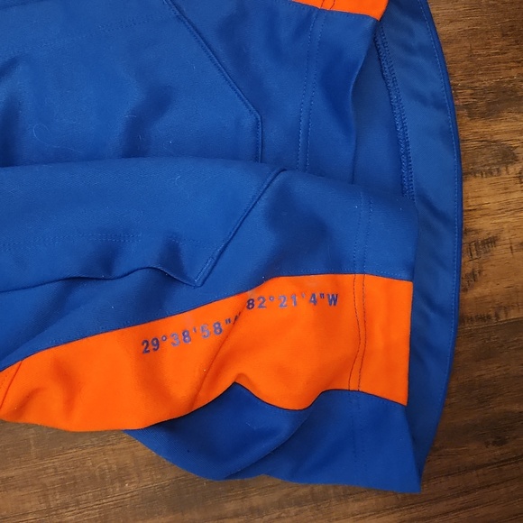 Florida Gators Basketball Hoodie - Picture 4 of 4